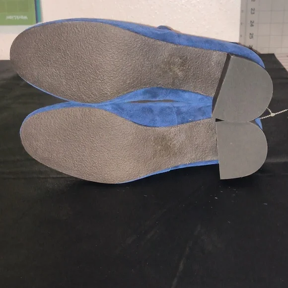 Blue Suede Boots - Picture 4 of 4